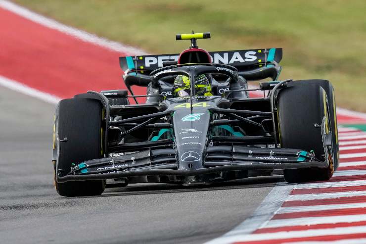 Lewis Hamilton squalificato ad Austin