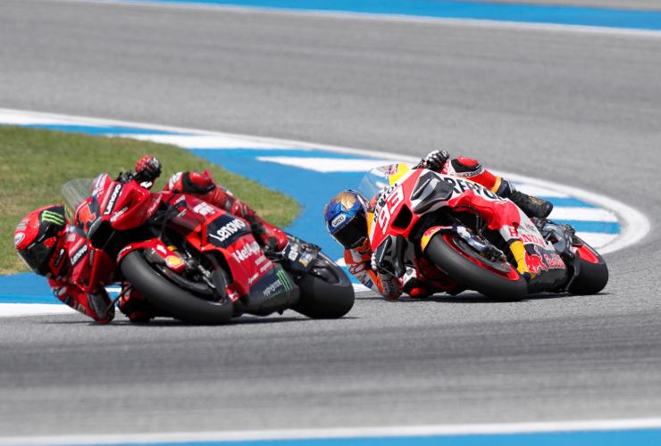 Marquez in sella alla Honda