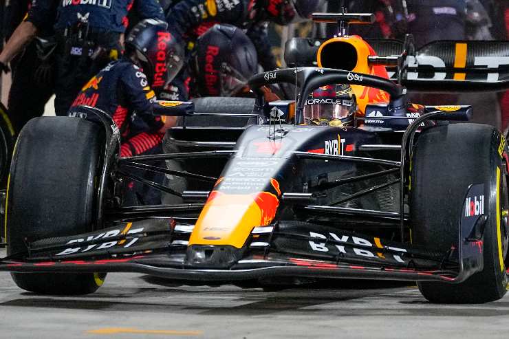 Max Verstappen che dominio a Losail
