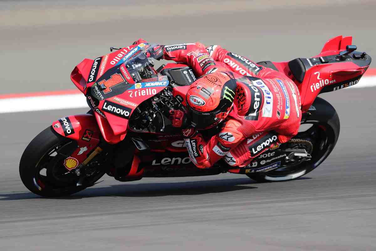 MotoGP Pecco Bagnaia vince a Mandalika