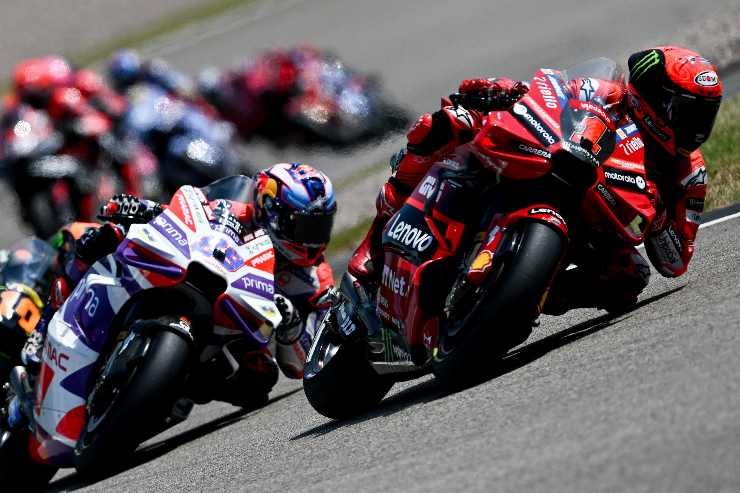 Pecco Bagnaia e Jorge Martin che sfida