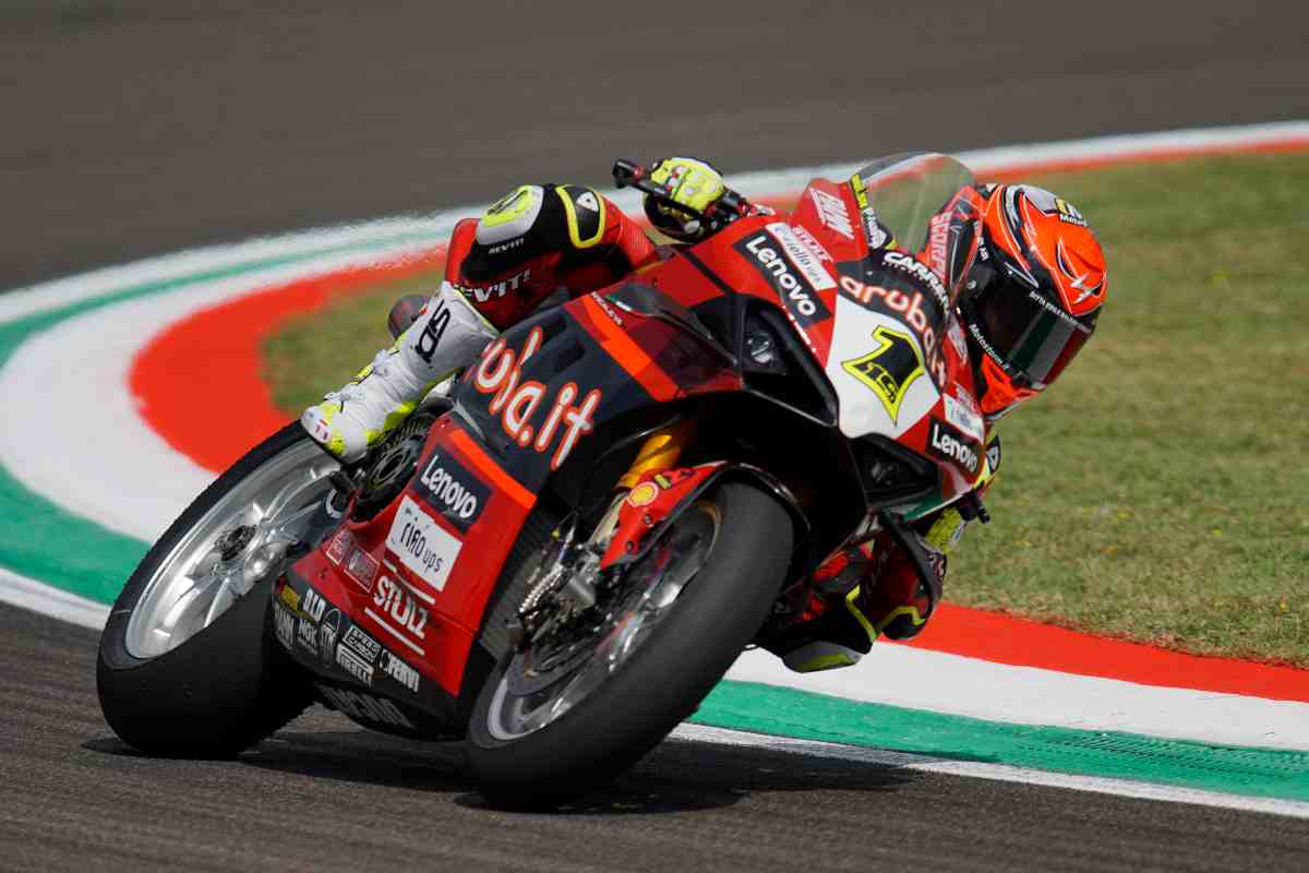 Superbike Alvaro Bautista ancora campione del mondo