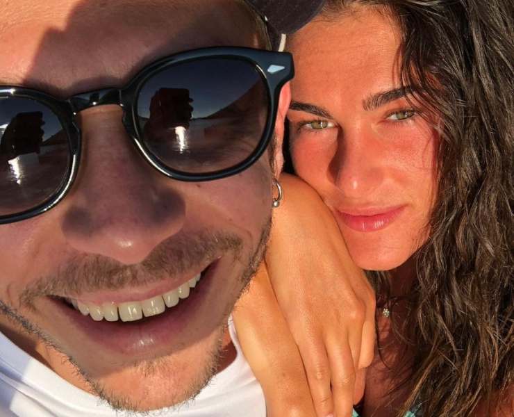 Valentino Rossi celebra Francesca Sofia Novello
