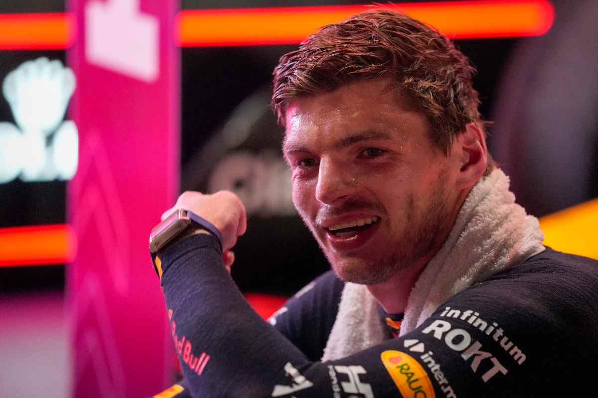Verstappen duro con Ferrari e Mercedes