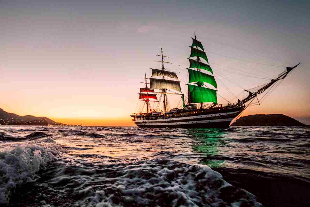 Quanto costa la nave Amerigo Vespucci? 