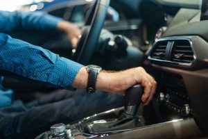 Cambio manuale, la lista delle auto più potenti