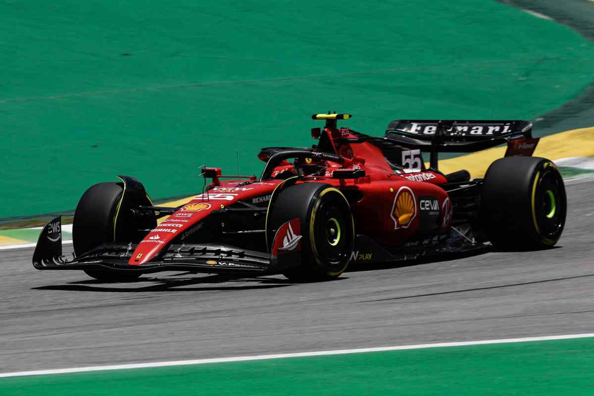 Ferrari bordata da Libero