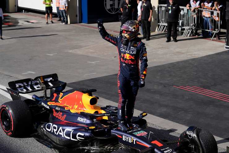 Max Verstappen tassa da un milione di euro