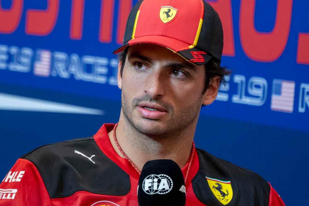 Sainz duro sulla Ferrari