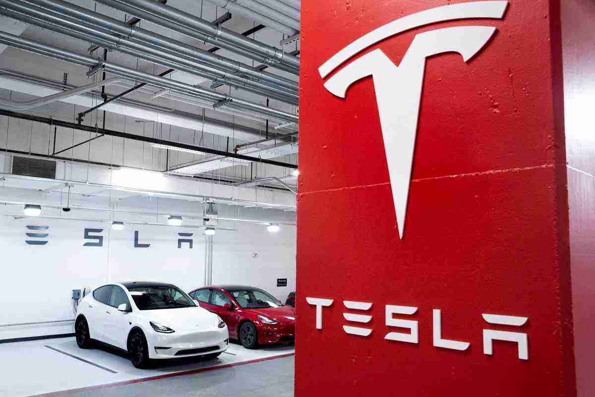 Tesla modello economico