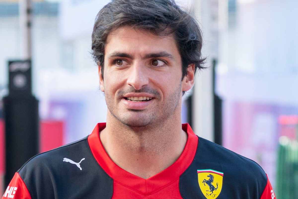 F1, Sainz fa una promessa ai tifosi della Ferrari