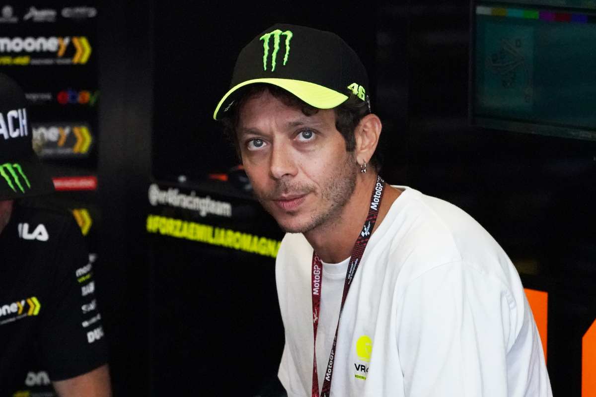 Valentino Rossi, arriva una brutta tegola