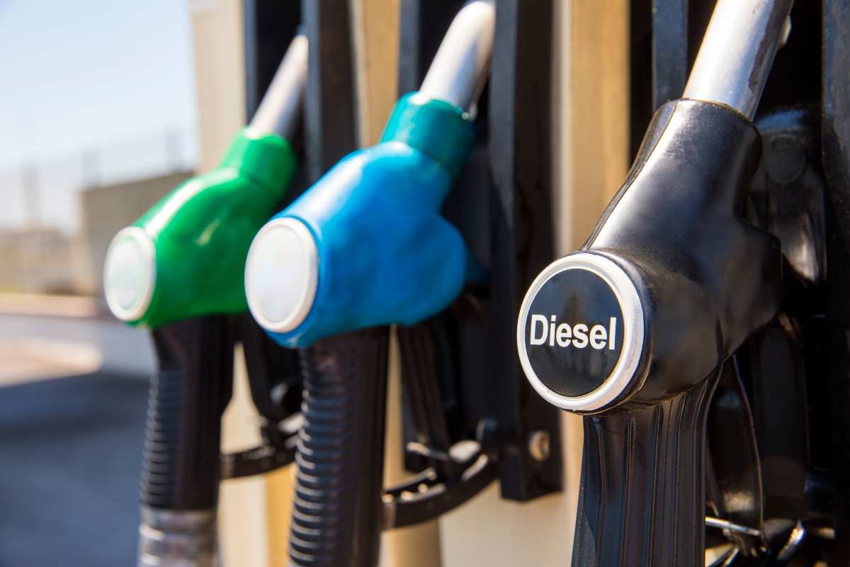 Diesel, è addio definitivo? La svolta totale può cambiare la mobilità in Italia