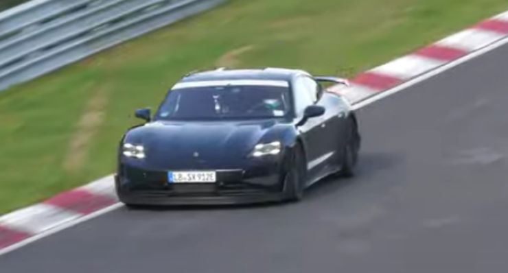 Porsche Taycan Turbo GT che record