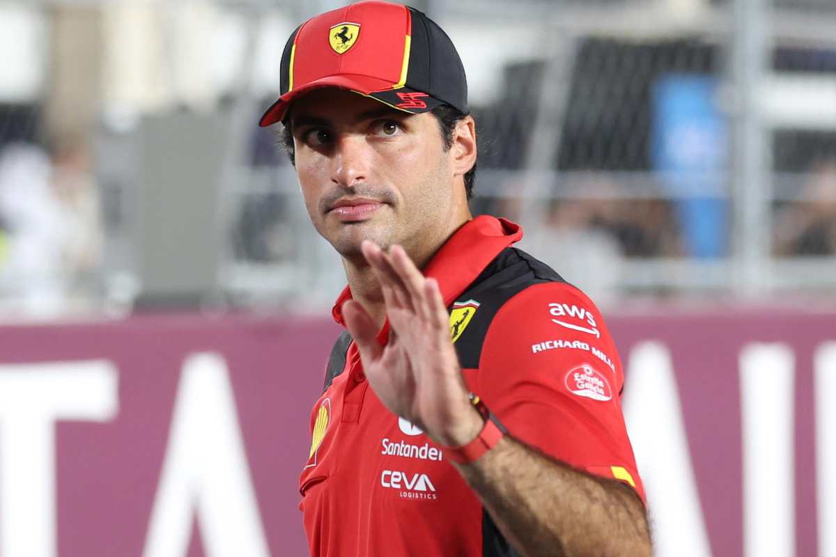 Ferrari, Sainz fa felici i fan della Rossa