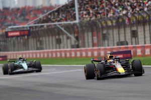 F1 GP Cina, Gara: Verstappen non si ferma più