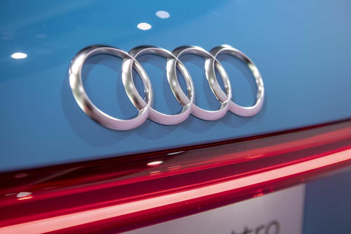Audi, ecco il nuovo bolide elettrico: le immagini fanno sognare i fan