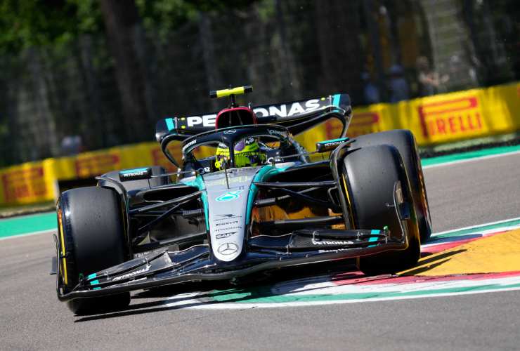 L’emoji della Mercedes W15
