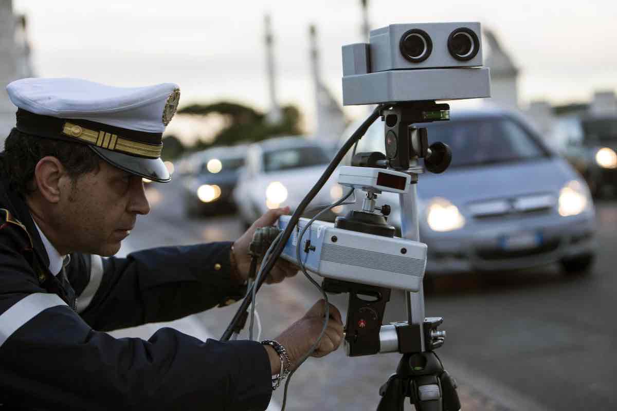 Multe autovelox tolleranza limiti