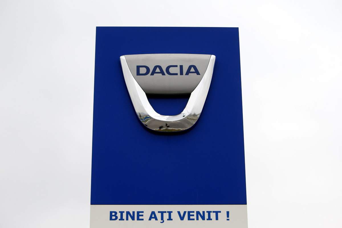 Dacia, scattano i richiami: c'è un problema legato ad alcune vetture