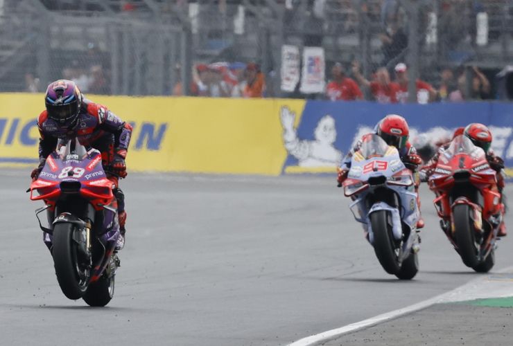 MotoGP, si espone Massimo Rivola