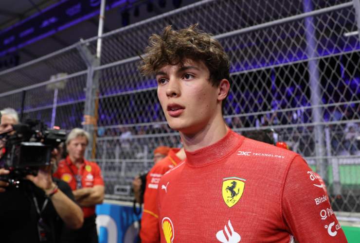 Ferrari, l’elogio da brividi di Leclerc
