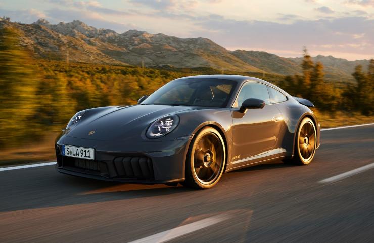 Porsche 911 ibrida tutti i dettagli