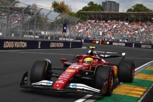 Ferrari Lewis Hamilton fa chiarezza