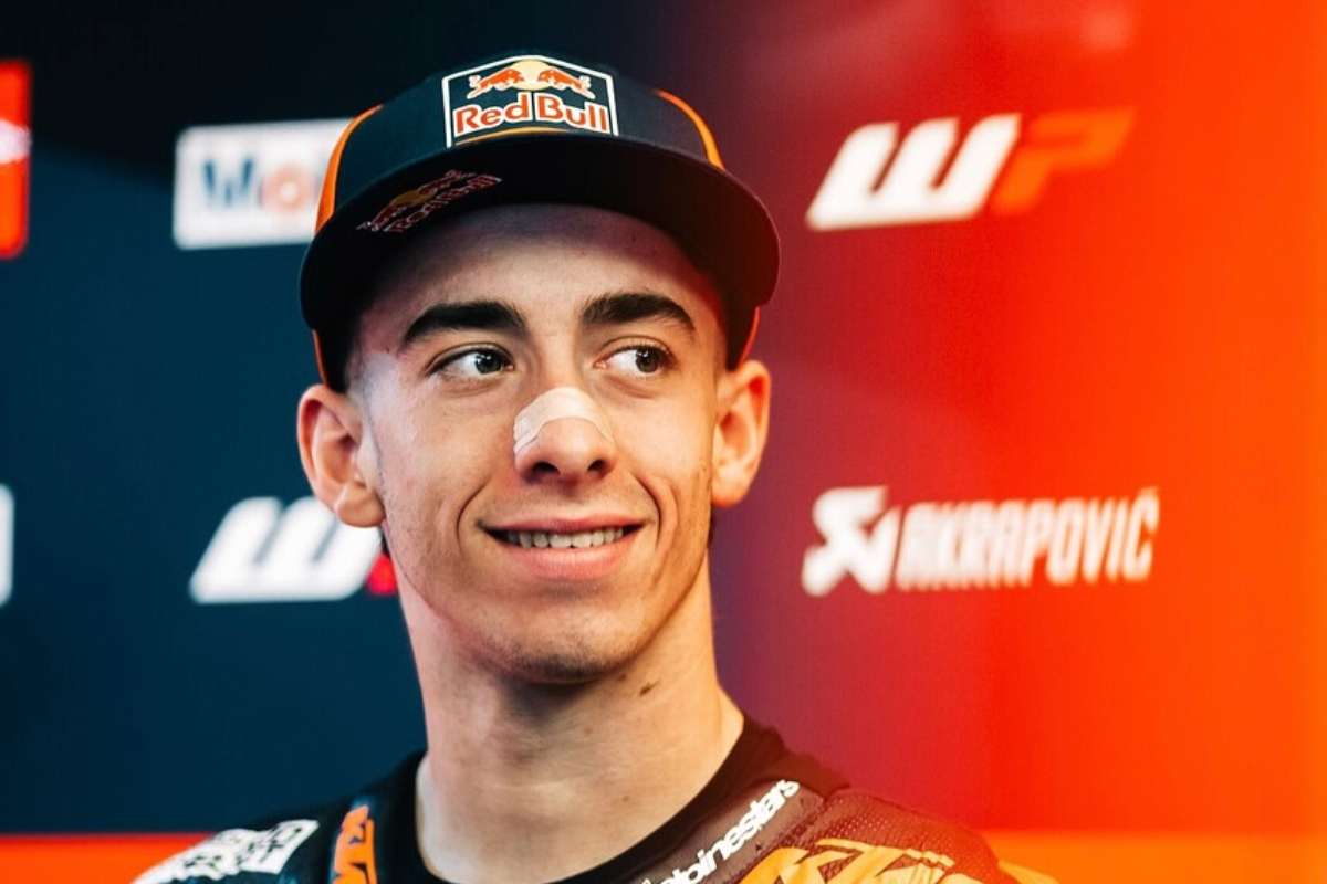 MotoGP, Acosta flirta con un competitor