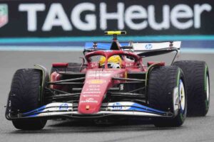 Ferrari guerra Hamilton