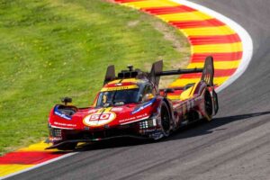 Ferrari 499P tripletta nelle qualifiche