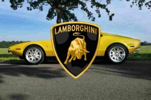 Ritorna la mitica Lamborghini Miura? Il render svela le sue forme da capogiro
