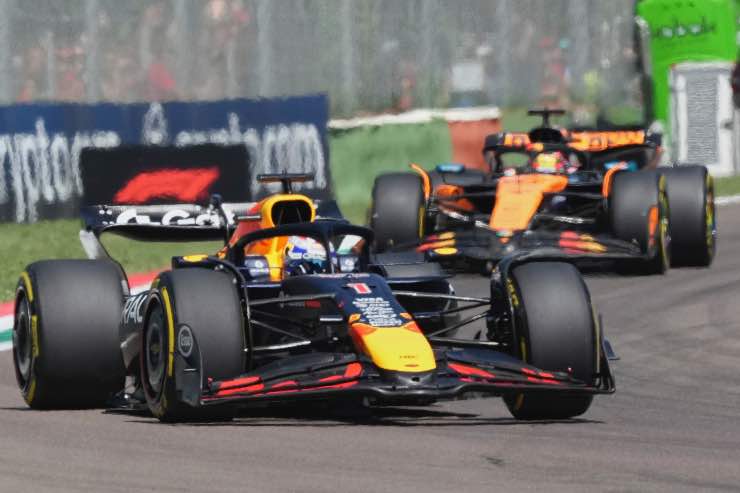 Max Verstappen record quattro vittorie di fila