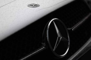 Mercedes la procedura da seguire