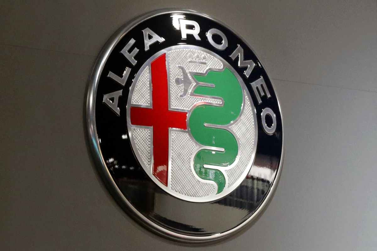 Nuova Alfa Romeo Brera in arrivo? Guardate cosa ci aspetta: sembra quasi una Porsche (VIDEO)