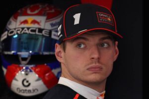Verstappen passa alla Ferrari