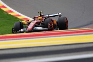 Hamilton mossa disperata