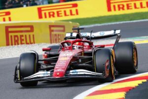 Leclerc fa sperare i tifosi della Ferrari