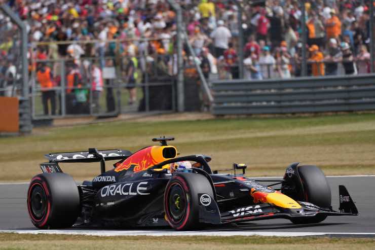 Max Verstappen per Marko resta fino a fine contratto