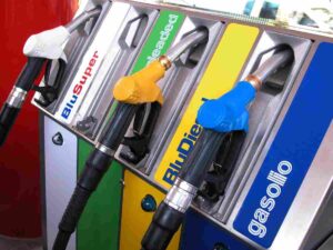 Carburanti vacanze in Italia una mazzata