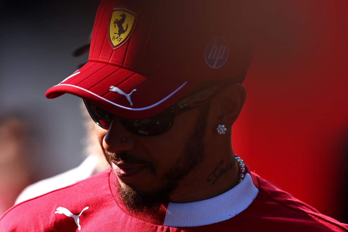 Lewis Hamilton criticato