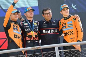 Verstappen stupisce sulla McLaren