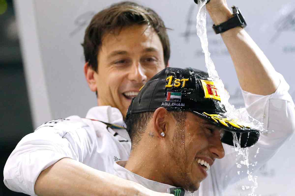 La bordata di Wolff su Hamilton