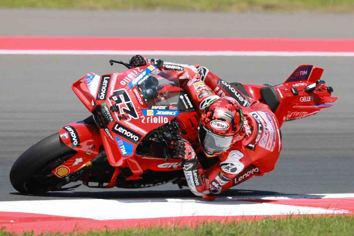 Bagnaia arriva la frecciata