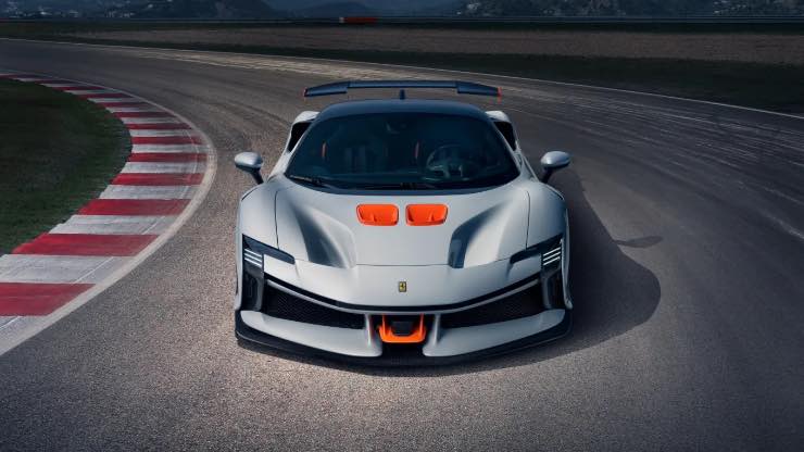 Ferrari SF90 XX grande investimento