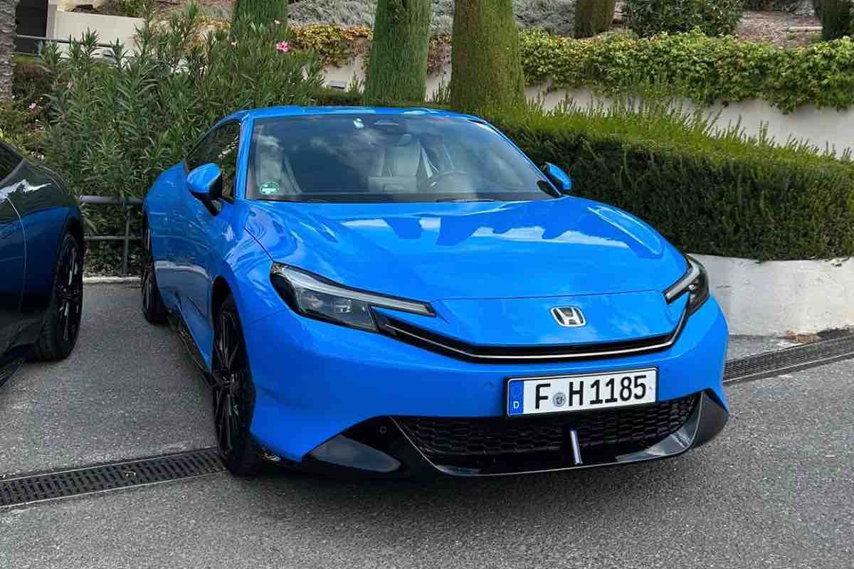 Honda prova su strada