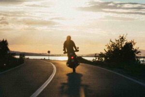 Il mercato delle moto si impenna