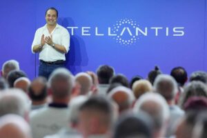Il tracollo del Gruppo Stellantis nei numeri