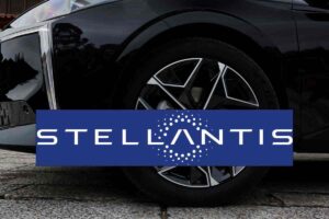 Stellantis si allea con i cinesi