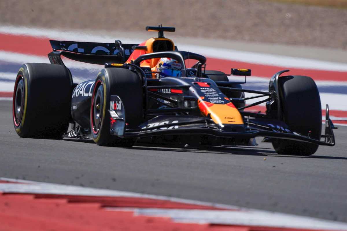 Verstappen lezione alla Ferrari